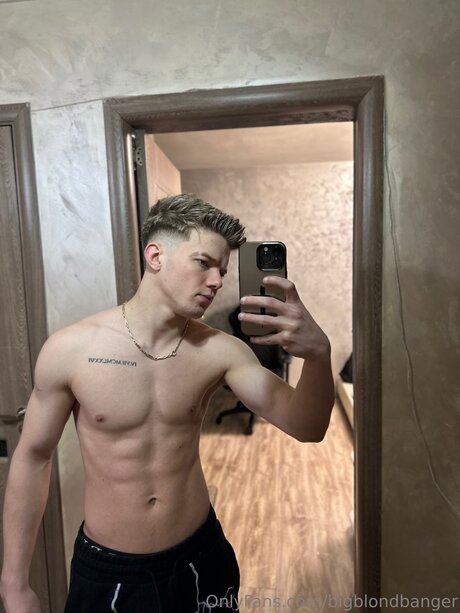 Bigblondbanger pornstar sex images