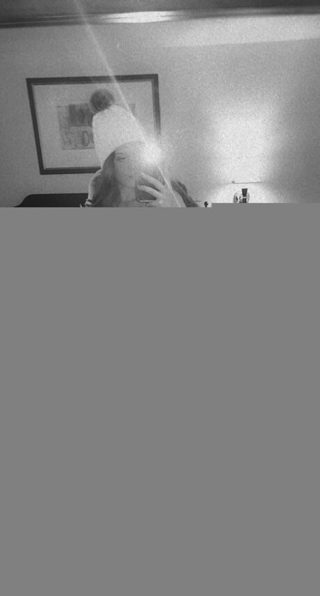 Moneyman Q erotic pornstar photo