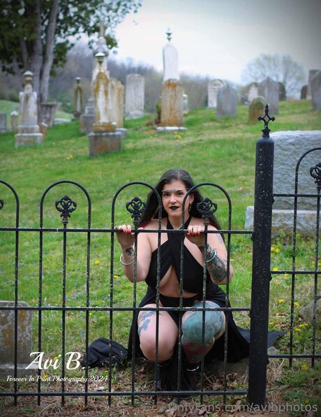 Avibphotos xxx pornstar image