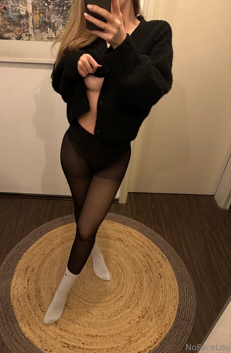 No Face Lou Vip top pornstar image