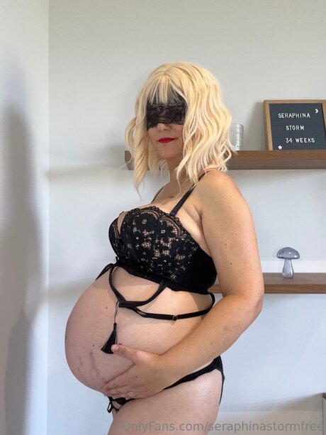 Seraphinastormfree star hd pictures