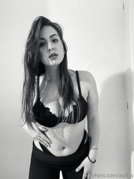 Auri S star nudes archive
