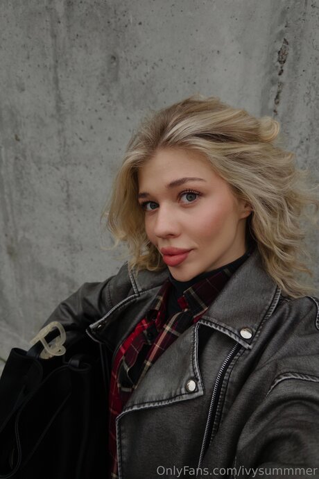 Ivysummmer Profile pic