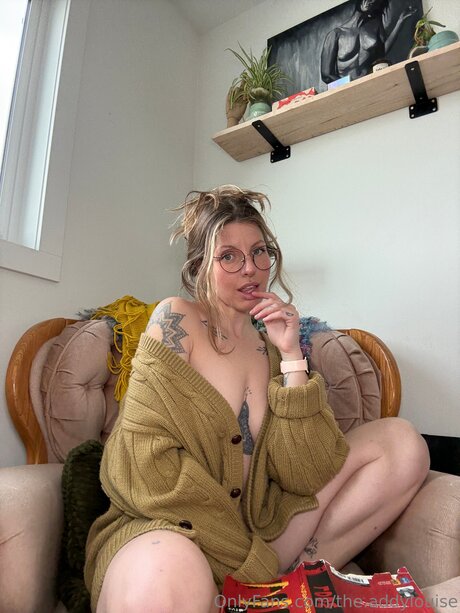 The Addylouise pornstar adult photo