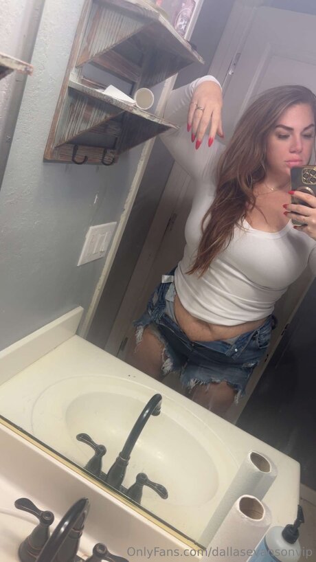 Dallasevansonvip exclusive model pics