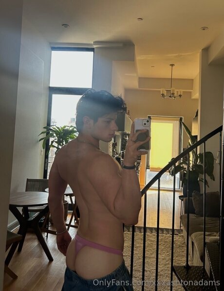 Ashtonadamsx Profile pic