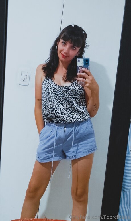 Floorciitaaa star xxx galleries