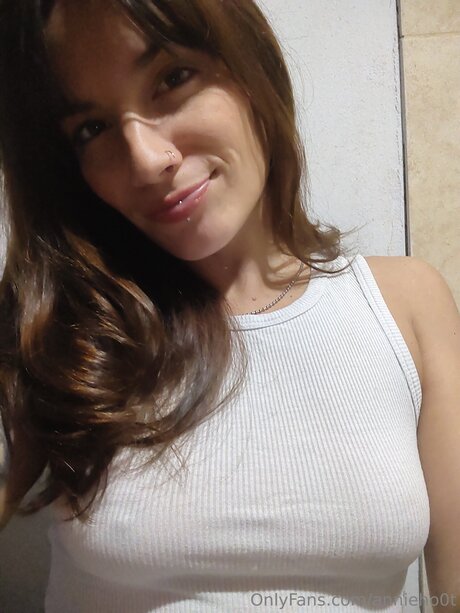 Annieho0t nice pornstar pic