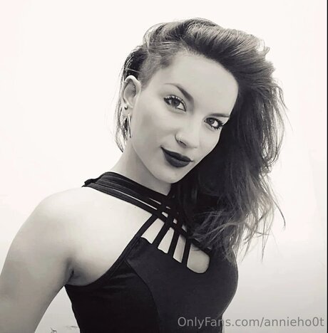 Annieho0t top actress photo