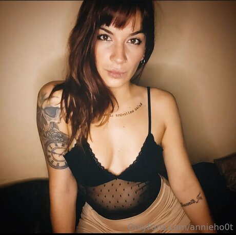 Annieho0t best actress pictures