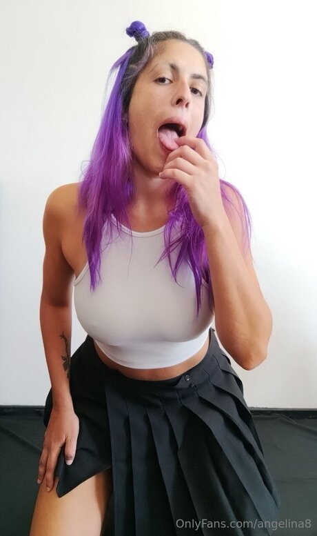 Angelina8 hot model image