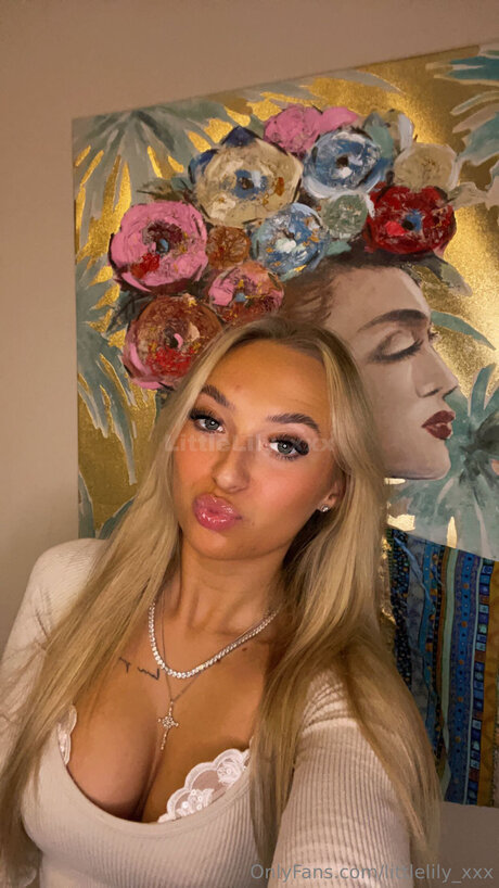 Littlelily Xxx free pornstar pictures