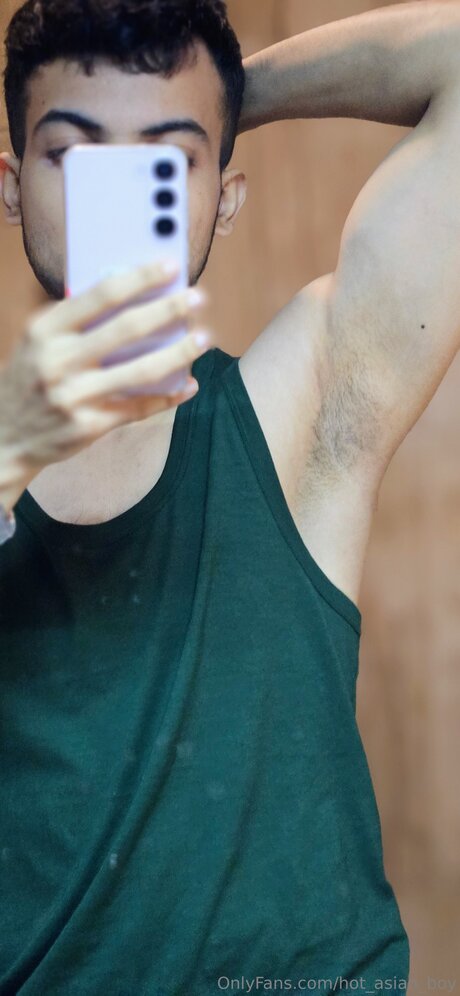 Hot Asian Boy model xxx image