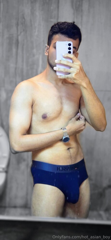 Hot Asian Boy top model picture