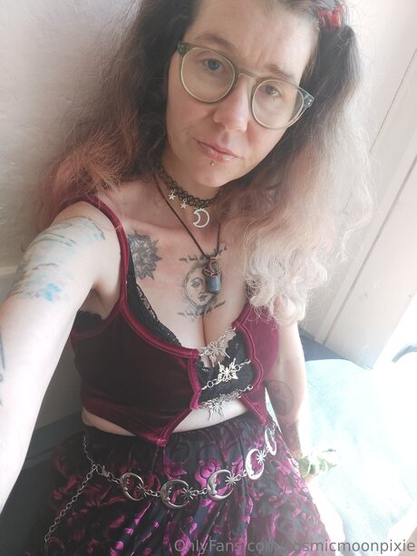 Cosmicmoonpixie hd pornstar archive