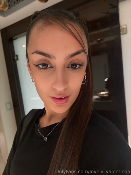 Lovely Valentinaa beautiful pornstar picture