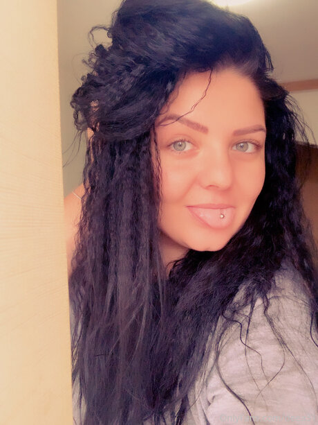 Deea31 xxx pornstar pic