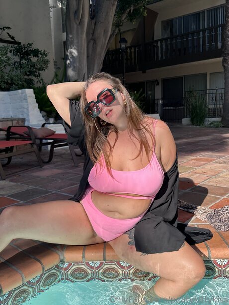 Peatykittykiss nudes pornstar img