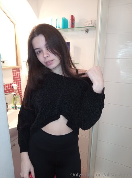 Alisa Violet best actress picture