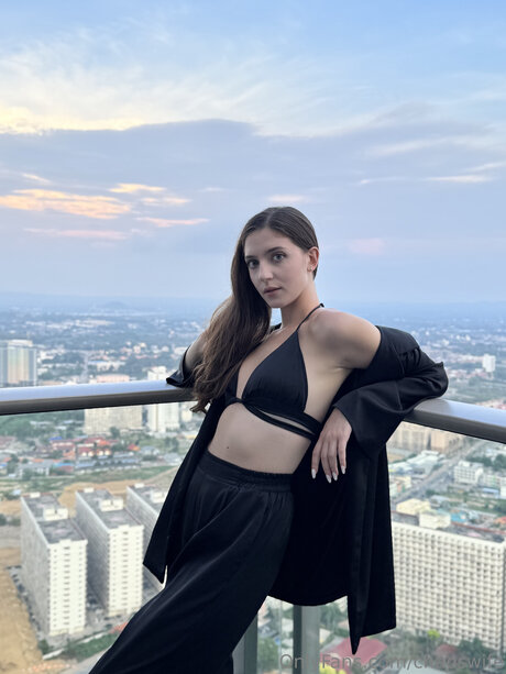 Chaoswife sex star pic