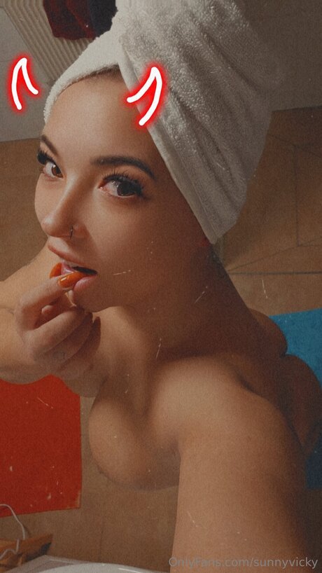 Sunnyvicky pornstar hd pic