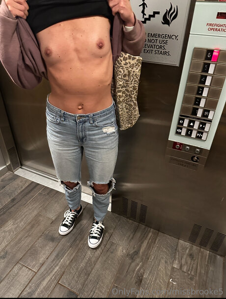 Missbrooke5 model high quality images