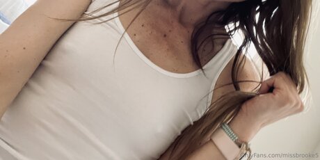 Missbrooke5 star pornographic pictures