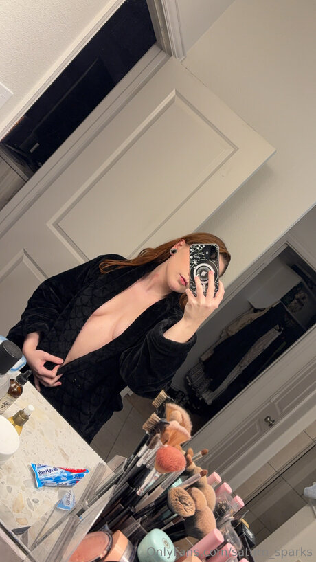 Saturn Sparks model beautiful picture