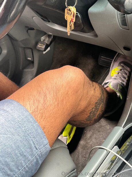 Sneakerboymx model erotic gallery