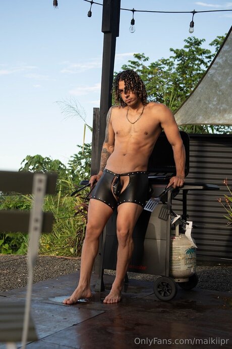 Maikiipr model erotic gallery