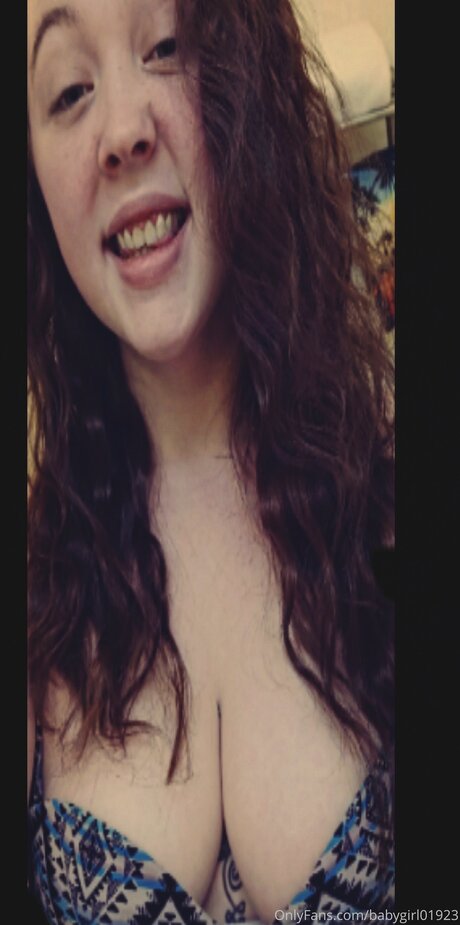 Babygirl01923 star nude photos