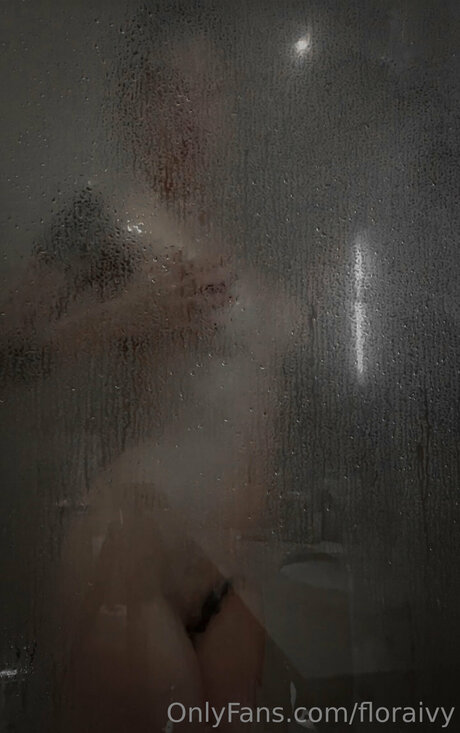 Floraivy xxx star picture