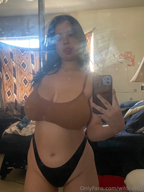 Wildcat01 star naked pic