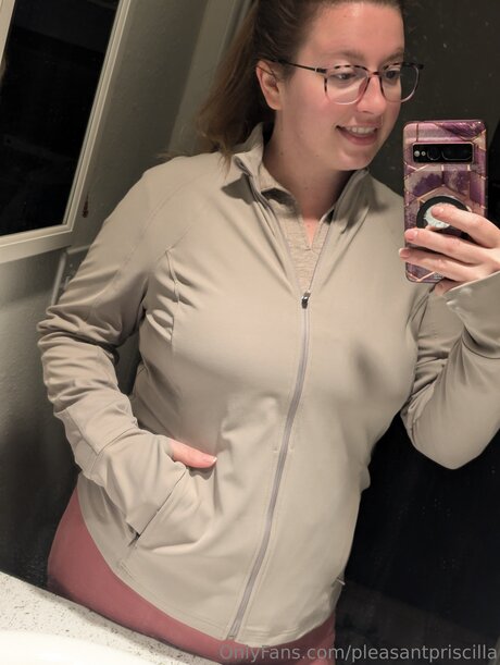 Pleasantpriscilla exclusive model picture