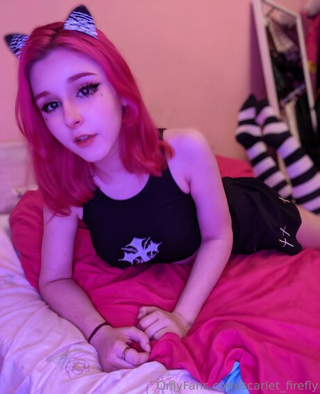 Scarlet Firefly model nude images