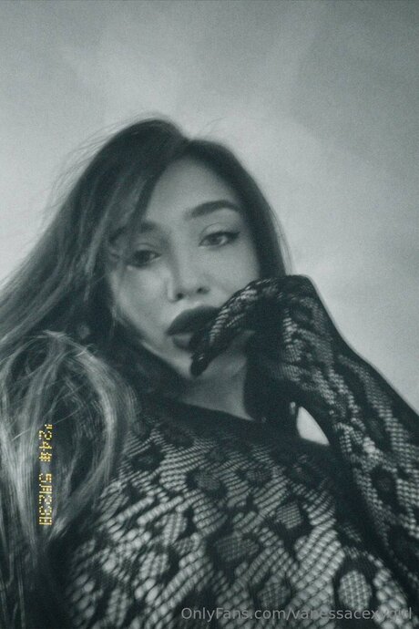 Jadebaabyyy nude model pic