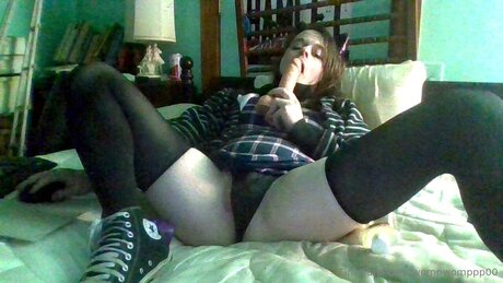 Wompwomppp00 naked model images