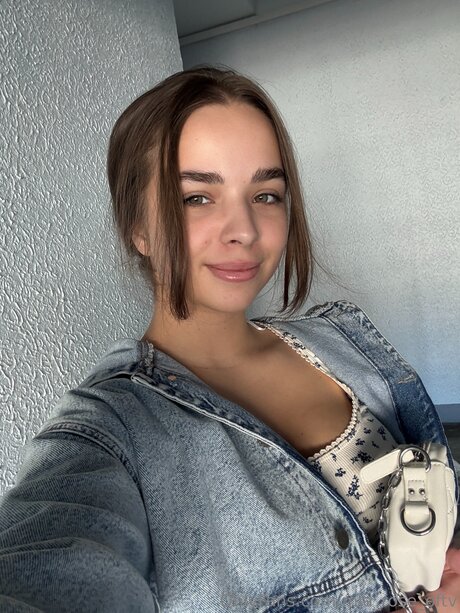 Mia Rose Oftv star sexy pics