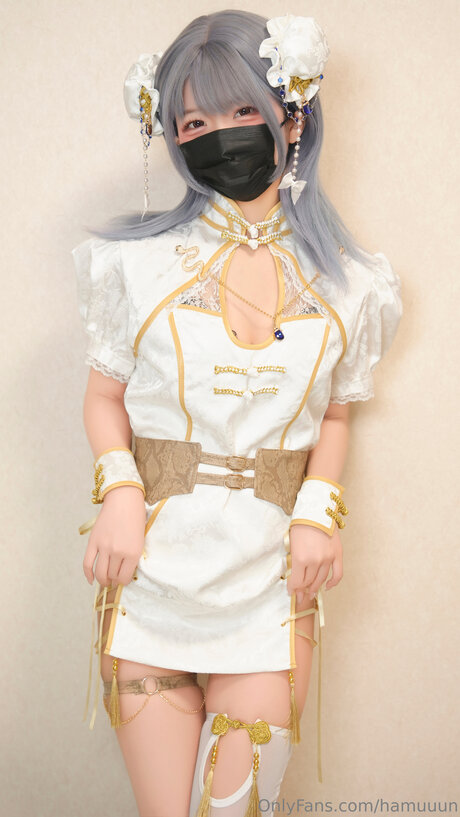 Hamuuun nudes model images