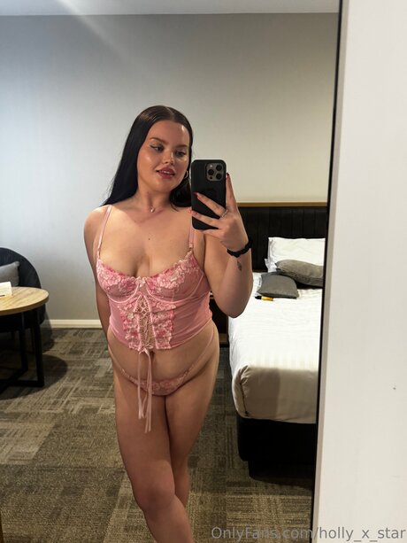 Holly X Star top star img