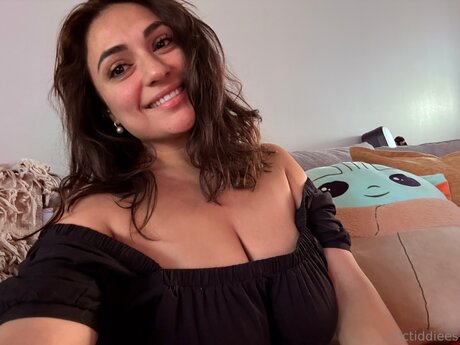 Mctiddiees model sexy img