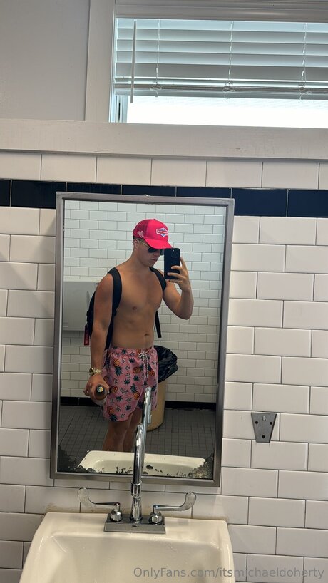 Itsmichaeldoherty high quality model pics