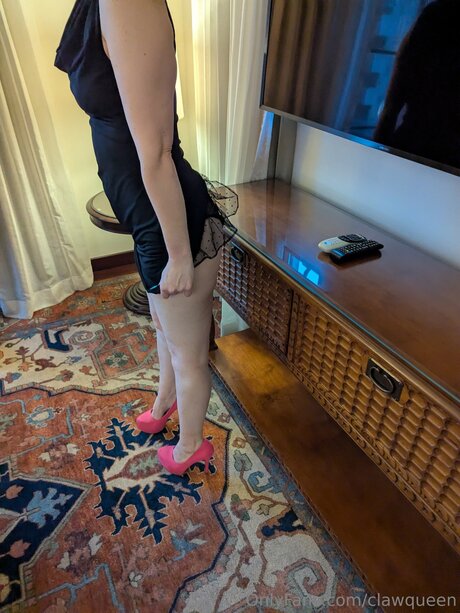 Clawqueen beautiful actress photo