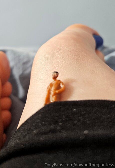 Dawnofthegiantess exclusive actress photos