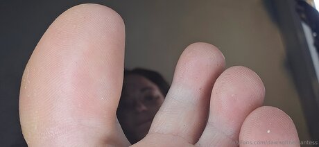 Dawnofthegiantess model nude img