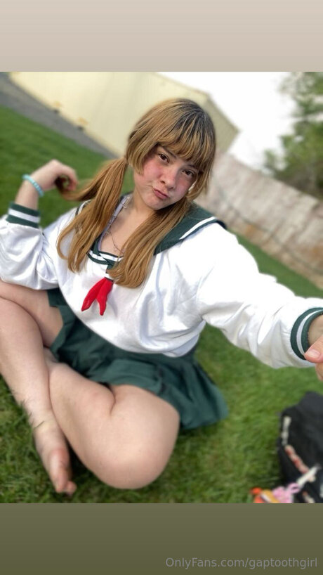 Gaptoothgirl porn actress photo