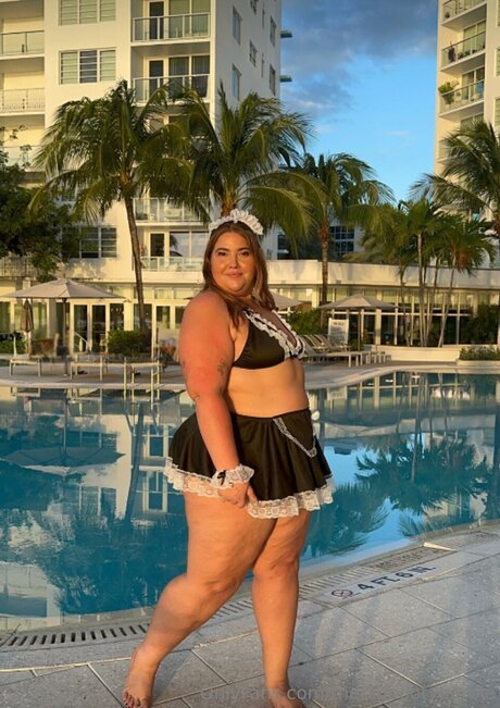 Thebigbootybarbie high quality star img