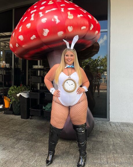 Thebigbootybarbie pornstar high quality gallery