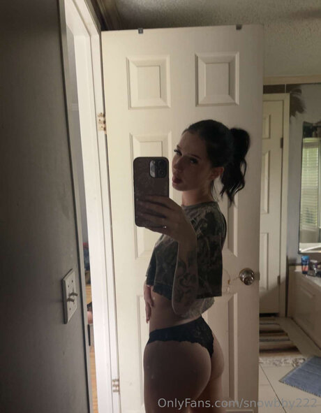 Snowwhyte222 perfect star images