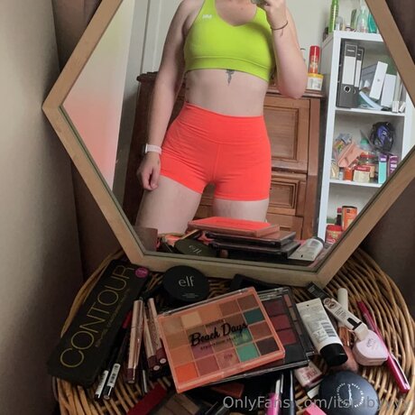 Itsrubyyyy pornstar sexy images